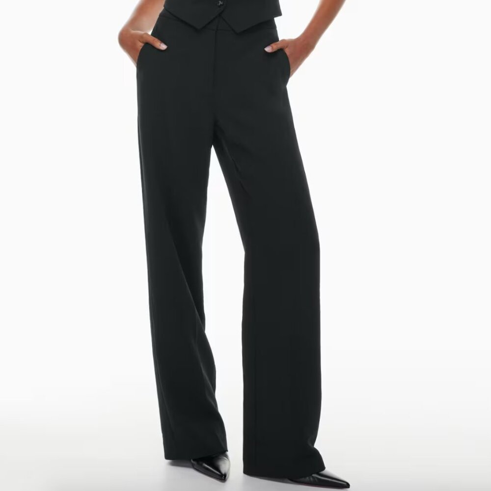 Wilfred Alanya Pant